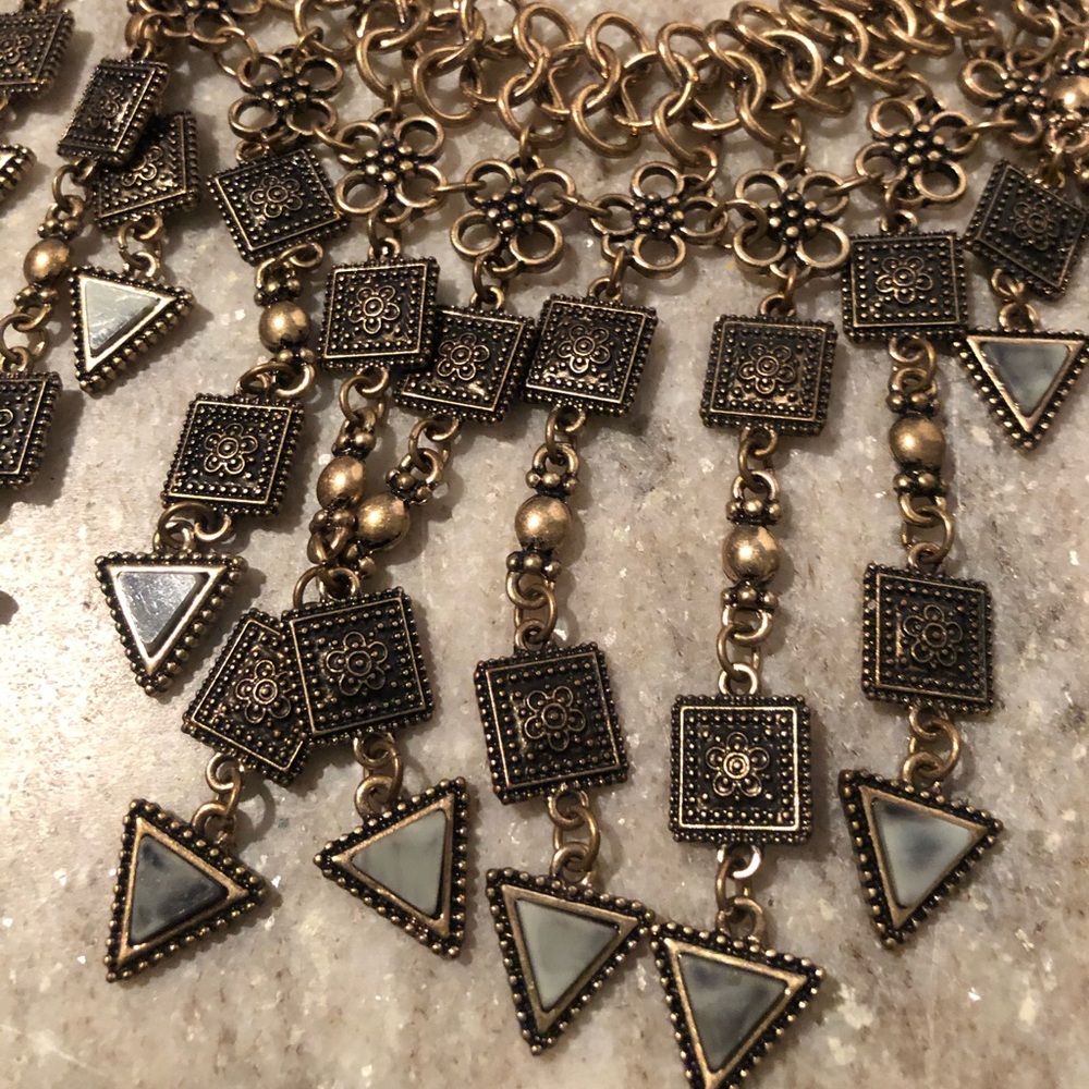 Long necklace - Picture 2 of 2